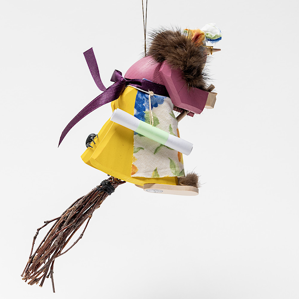 クモと毛皮の魔女 吊るし型: