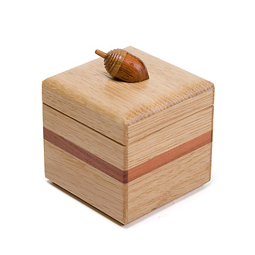 どんぐり KARF2002_00_L.jpg