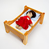 人形用ベッドふとん付き（小）：小サイズは、ロッテちゃんならゆったりです